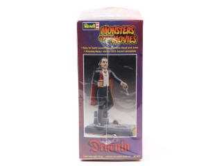 Lot 253 - REVELL (USA) (1)