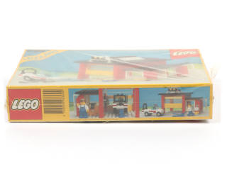 Lot 283 - LEGO (DANEMARK) (1)