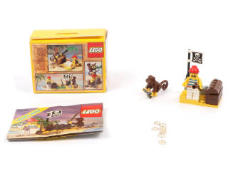Lot 289 - LEGO (DANEMARK) (2)