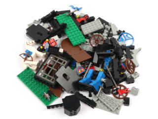 Lot 294 - LEGO (DANEMARK) (1)