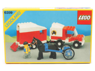 Lot 302 - LEGO (DANEMARK) (3)