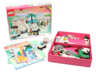 Lot 320 - LEGO (DANEMARK) (3)