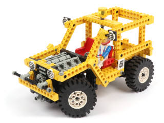 Lot 279 - LEGO (DANEMARK) (1)