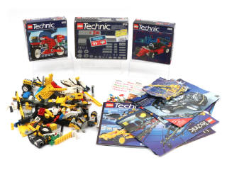 Lot 278 - LEGO (DANEMARK) (5)