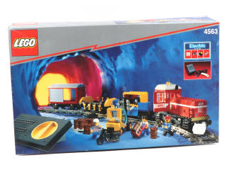 Lot 316 - LEGO (DANEMARK) (1)