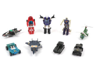 Lot 92 - DIVERS (9)
