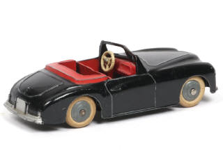 Lot 310 - DINKY TOYS (FRANCE) (1)