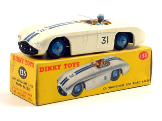 Lot 603 - DINKY TOYS GB (1)