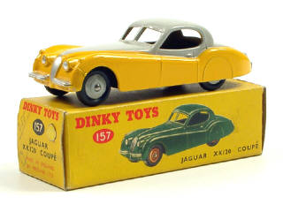 Lot 573 - DINKY TOYS GB (1)