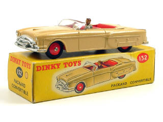 Lot 589 - DINKY TOYS (GB) (1)