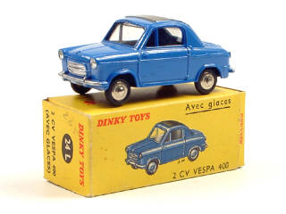 Lot 663 - DINKY TOYS (FRANCE) (1)
