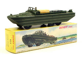 Lot 836 - DINKY TOYS FRANCE (1)