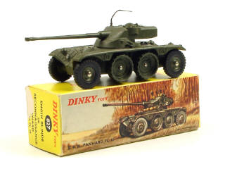 Lot 837 - DINKY TOYS FRANCE (1)