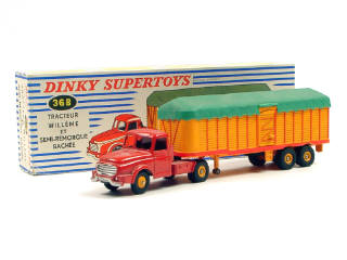 Lot 789 - DINKY TOYS FRANCE (1)