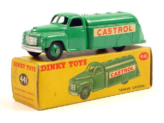 Lot 621 - DINKY TOYS GB (1)