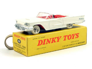 Lot 699 - DINKY TOYS FRANCE (1)