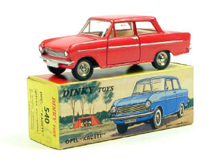 Lot 721 - DINKY TOYS FRANCE (1)