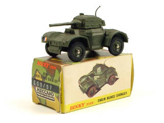 Lot 846 - DINKY TOYS FRANCE (1)