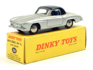 Lot 659 - DINKY TOYS (FRANCE) (1)