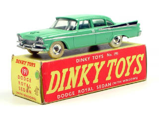 Lot 608 - DINKY TOYS GB (1)