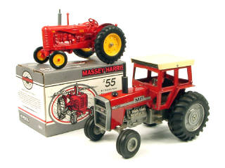 Lot 416 - ERTL (USA) (2)