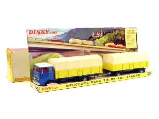 Lot 628 - DINKY TOYS GB (1)