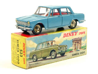 Lot 717 - DINKY TOYS FRANCE (1)