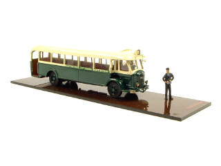 Lot 141 - MINITRUCKS (FRANCE) (1)