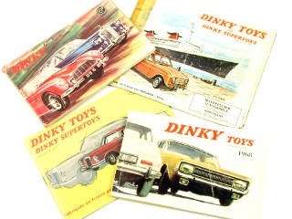 Lot 637 - DINKY TOYS (4)