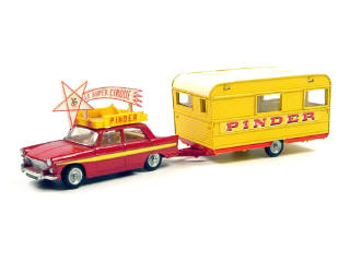 Lot 823 - DINKY TOYS FRANCE (1)