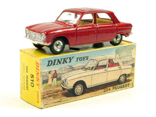 Lot 711 - DINKY TOYS FRANCE (1)