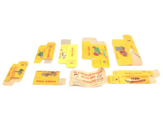 Lot 144 - DIVERS (8)