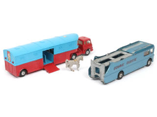 Lot 322 - CORGI TOYS (GB) (2)