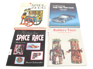 Lot 3 - DIVERS (4)