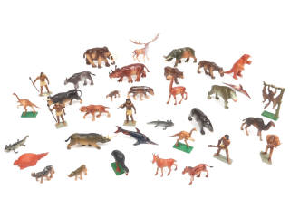 Lot 69 - DIVERS (40)