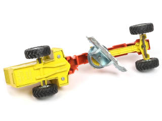 Lot 325 - DINKY TOYS (GB) (1)