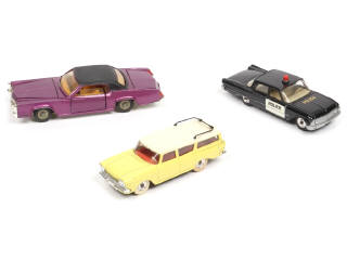 Lot 331 - DINKY TOYS (GB) (3)