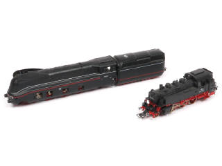 Lot 82 - FLEISCHMANN 'HO' (ALLEMAGNE) (2)