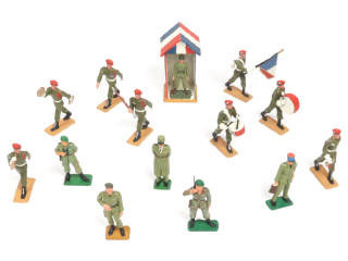 Lot 25 - STARLUX (FRANCE) (15)