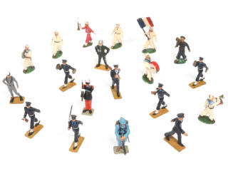 Lot 28 - STARLUX (FRANCE) (19)