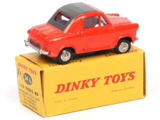 Lot 409 - DINKY TOYS (FRANCE) (1)
