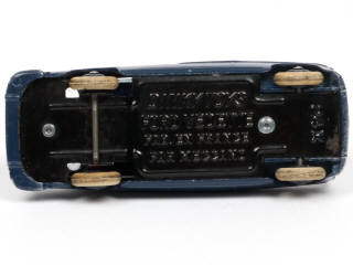 Lot 412 - DINKY TOYS (FRANCE) (1)