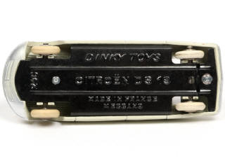 Lot 395 - DINKY TOYS (FRANCE) (1)