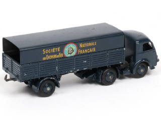 Lot 455 - DINKY TOYS (FRANCE) (1)