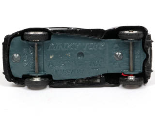 Lot 524 - DINKY TOYS (GB) (1)