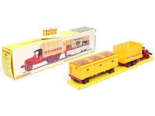 Lot 476 - DINKY TOYS (FRANCE) (1)