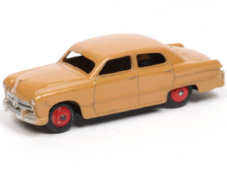 Lot 498 - DINKY TOYS (GB) (1)