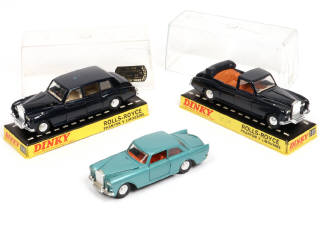 Lot 290 - DINKY TOYS (GB) (3)