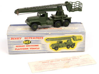 Lot 282 - DINKY TOYS (GB) (1)