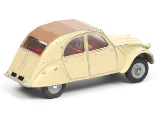 Lot 268 - DINKY TOYS (FRANCE) (1)